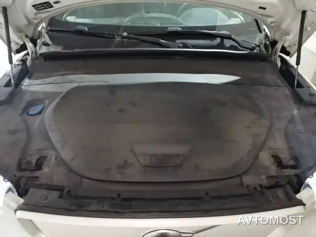 Volvo XC40 New Energy 2021 P8 EV AWD Elegant Sport — фото 11