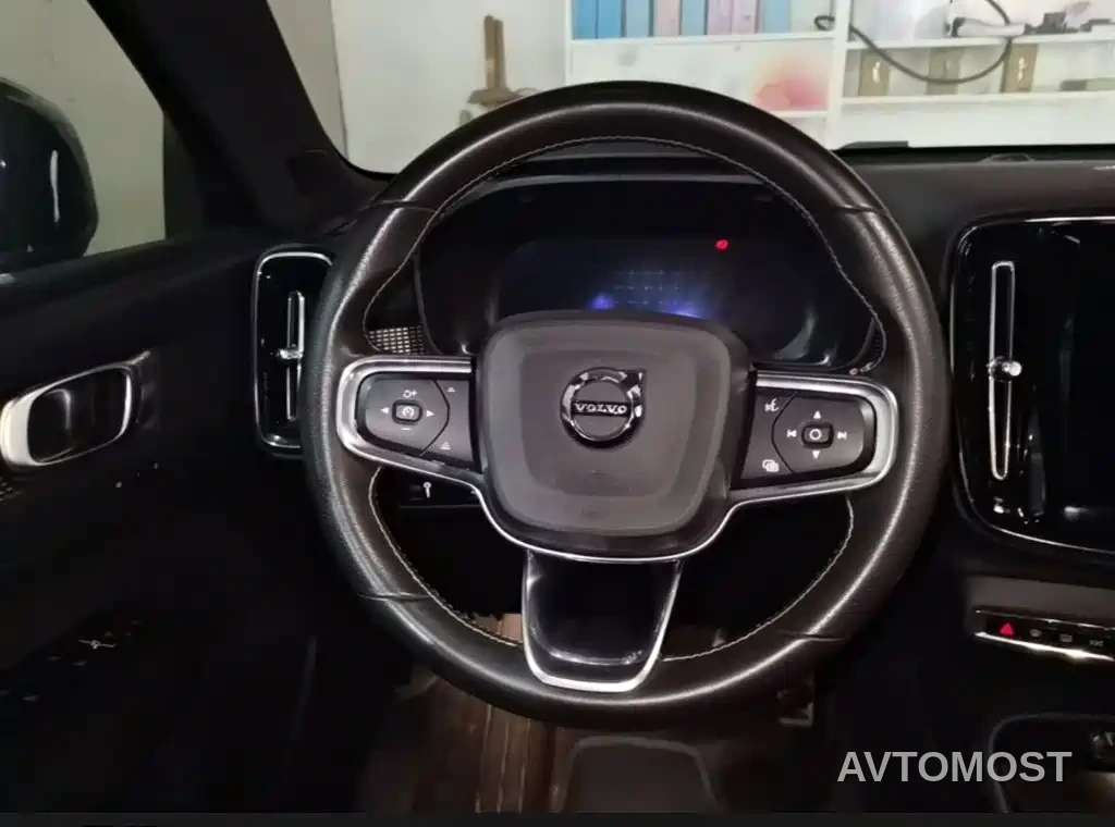 Volvo XC40 New Energy 2021 P8 EV AWD Elegant Sport — фото 14