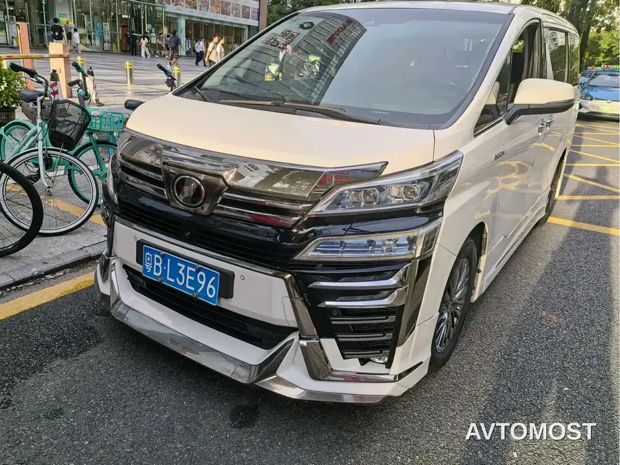 Toyota Vellfire 2020 Twin Engine 2.5L HV Luxury Edition