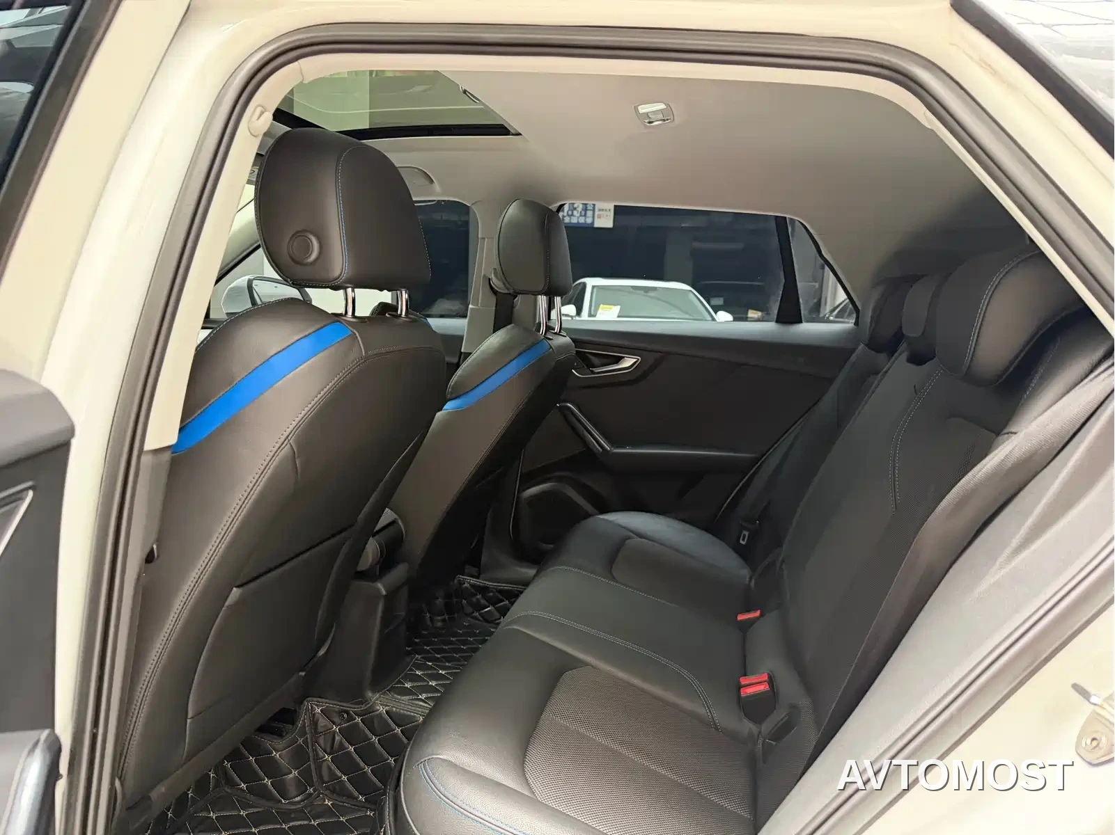Audi Q2L e-tron 2019 Q2L e-tron Pure Electric Smart Enjoyment — фото 10
