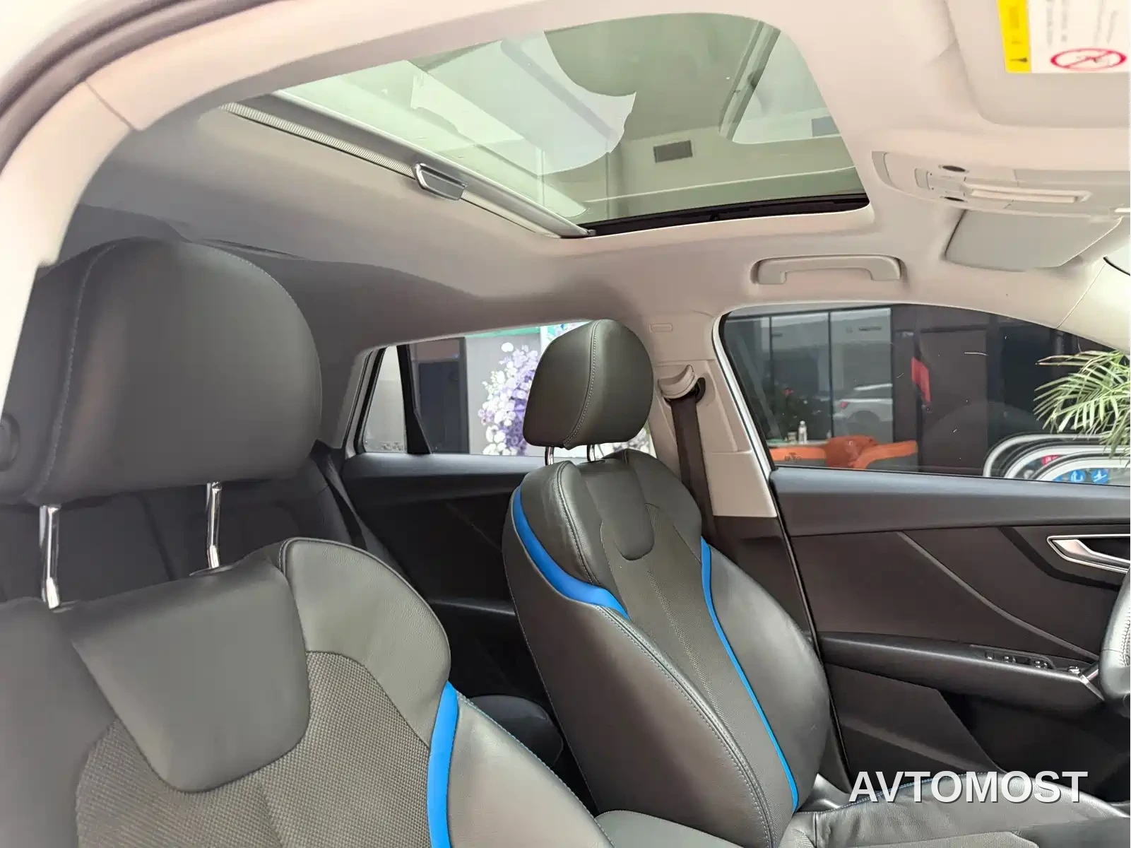 Audi Q2L e-tron 2019 Q2L e-tron Pure Electric Smart Enjoyment — фото 13