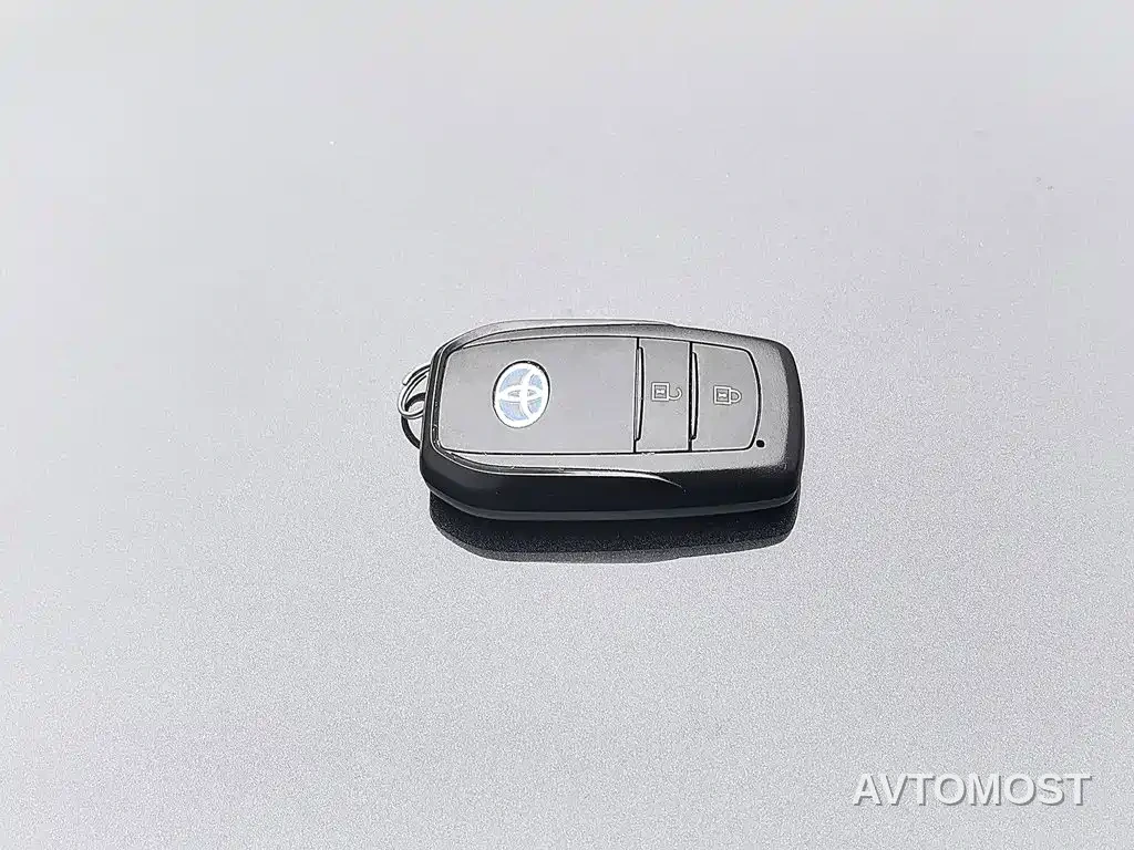 Toyota Frontlander 2023 2.0L Smart Hybrid Dual Engine Luxury Edition — фото 17