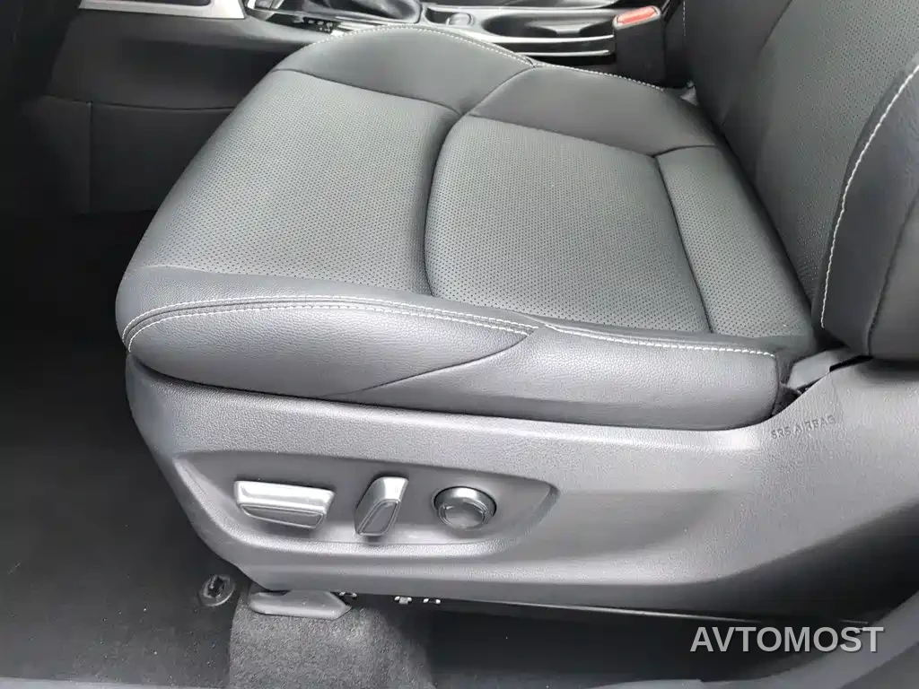 Toyota Frontlander 2023 2.0L Smart Hybrid Dual Engine Luxury Edition — фото 18