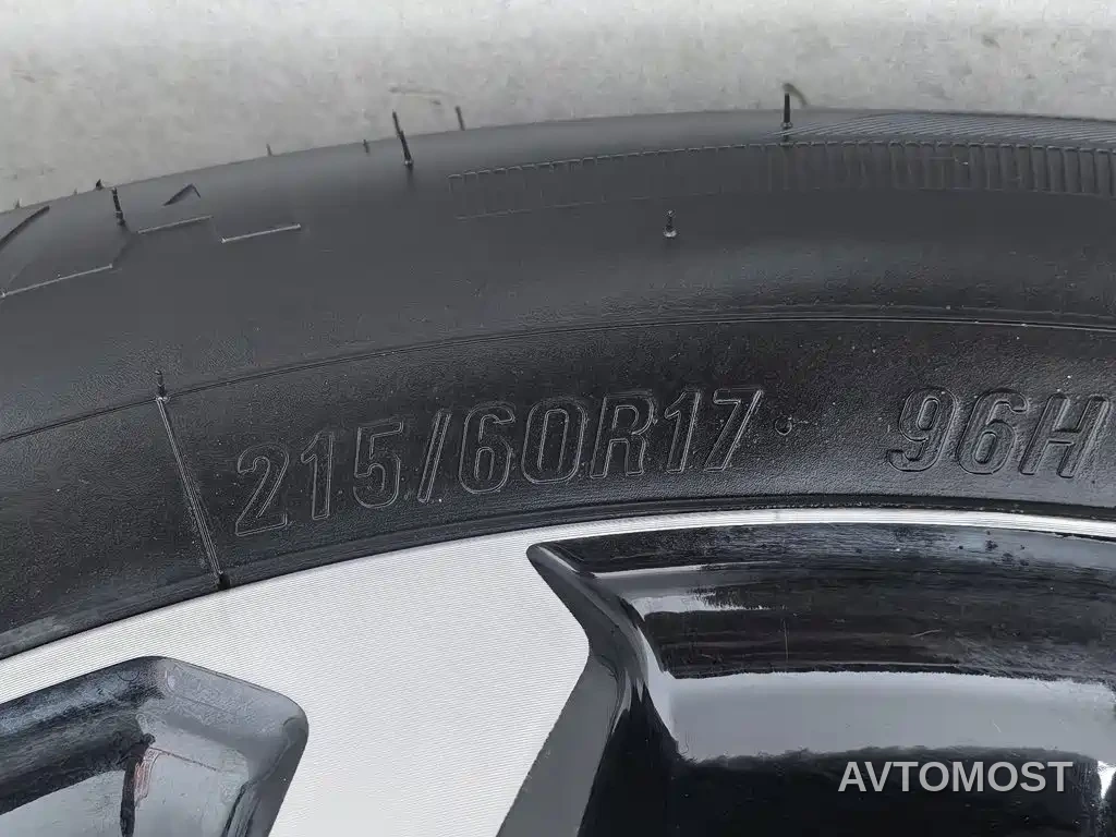 Toyota Frontlander 2023 2.0L Smart Hybrid Dual Engine Luxury Edition — фото 22