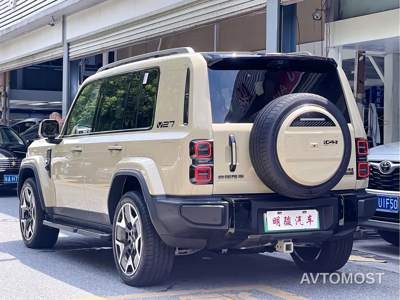 iCAR V27 2026 200KM AWD Falcon 500 — фото 4