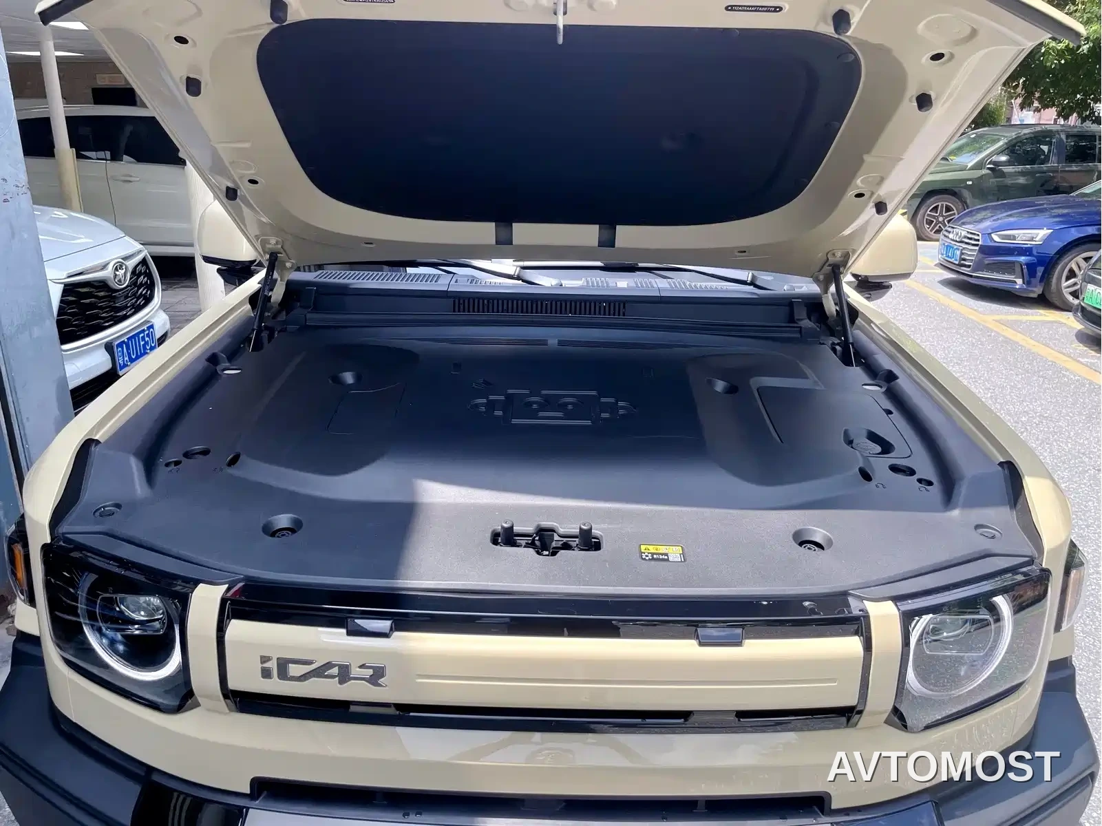iCAR V27 2026 200KM AWD Falcon 500 — фото 9