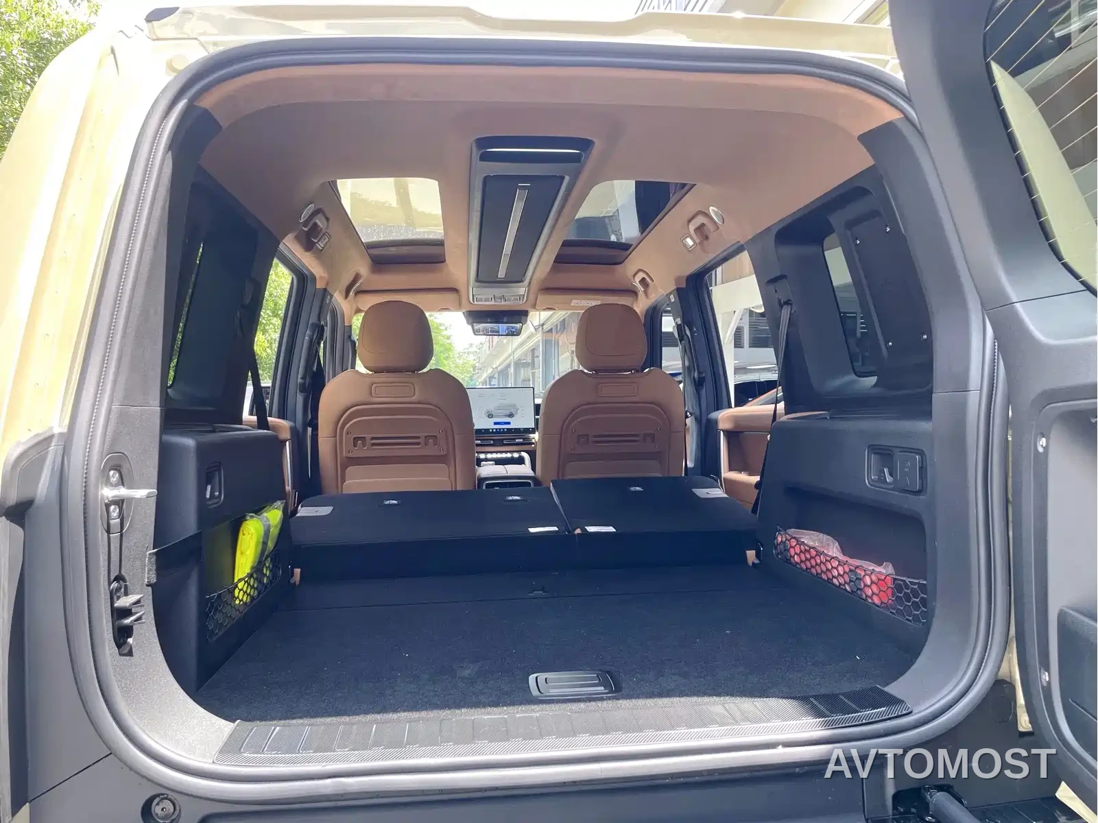 iCAR V27 2026 200KM AWD Falcon 500 — фото 11