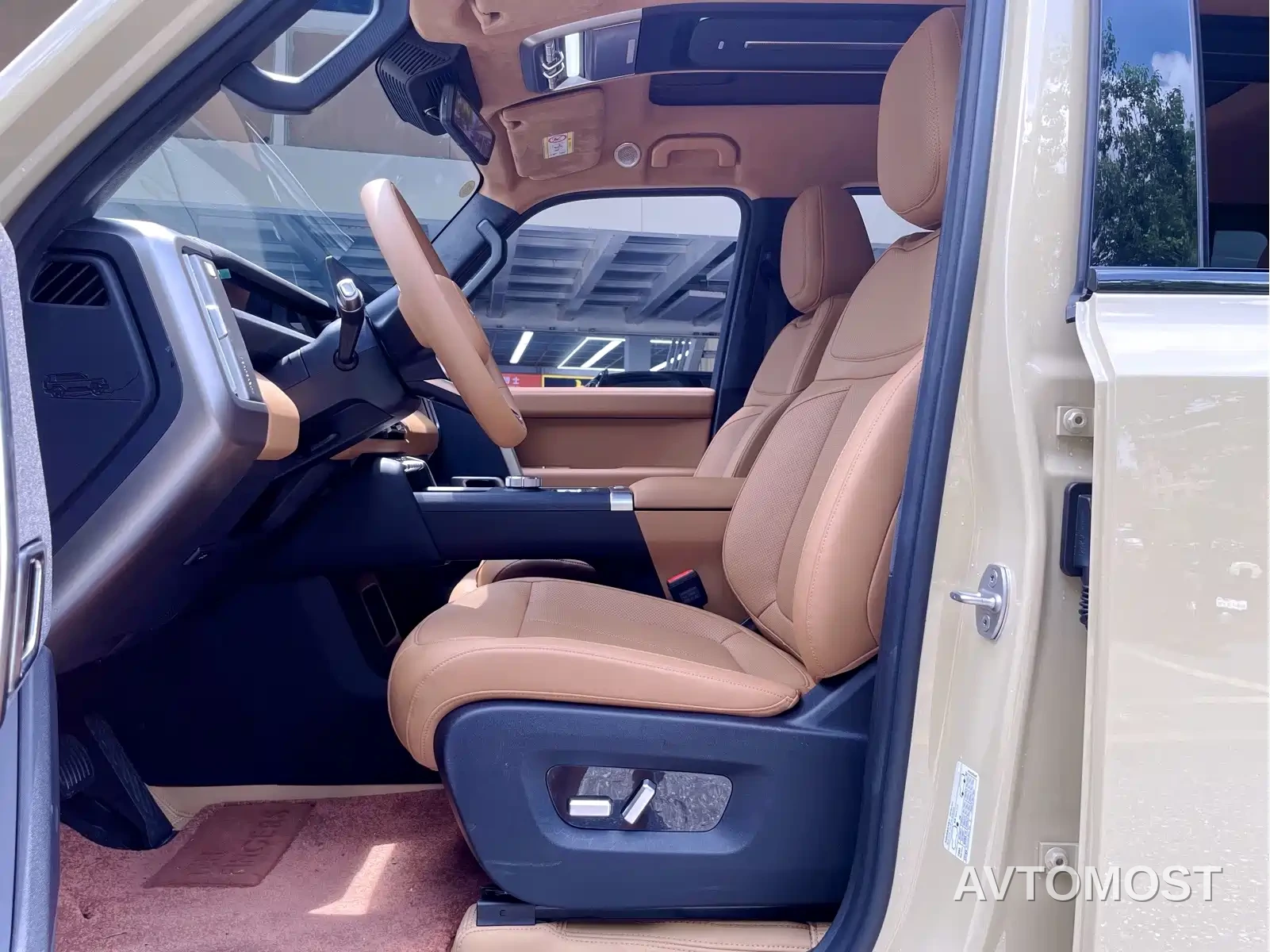 iCAR V27 2026 200KM AWD Falcon 500 — фото 12