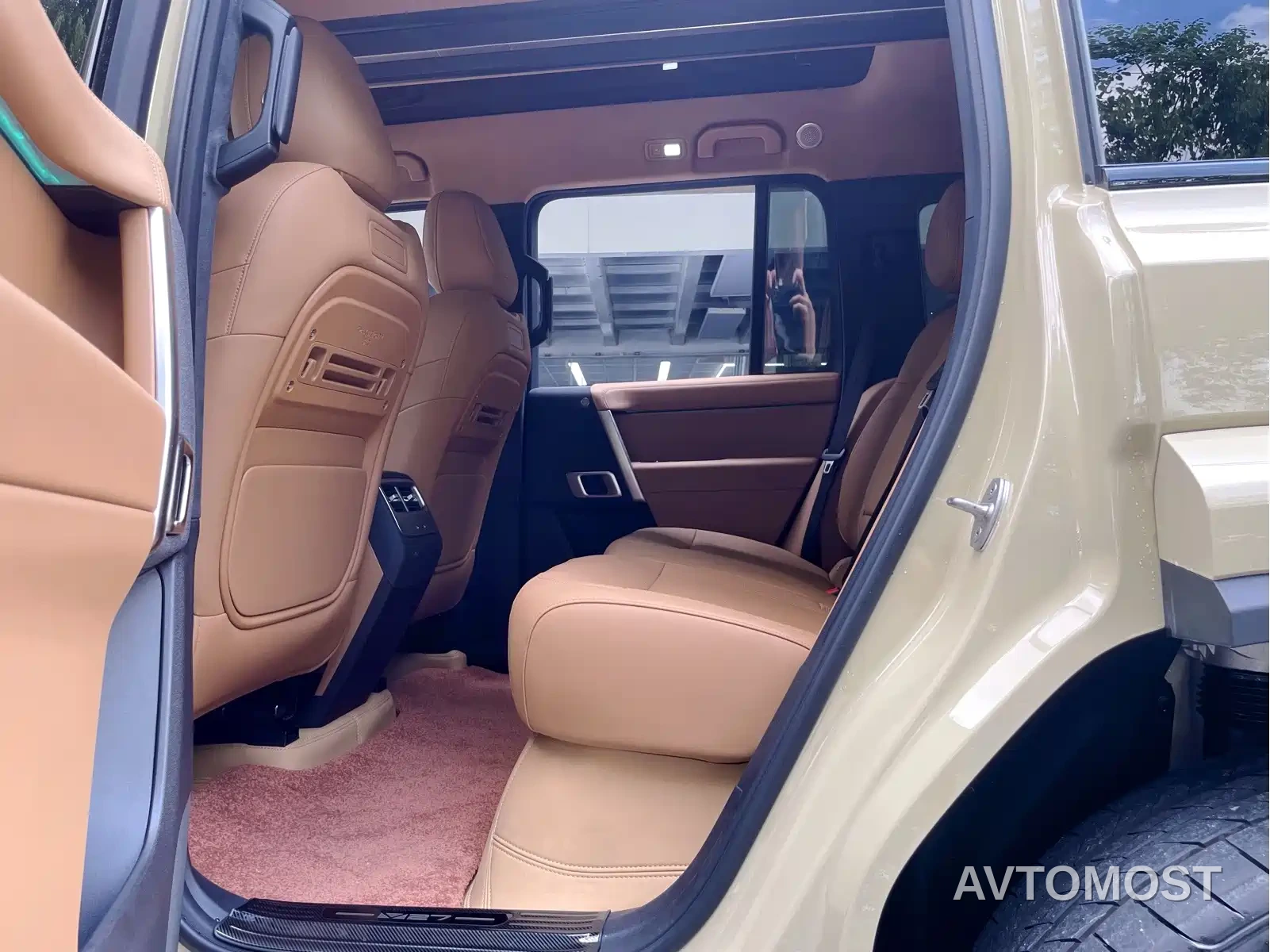 iCAR V27 2026 200KM AWD Falcon 500 — фото 13