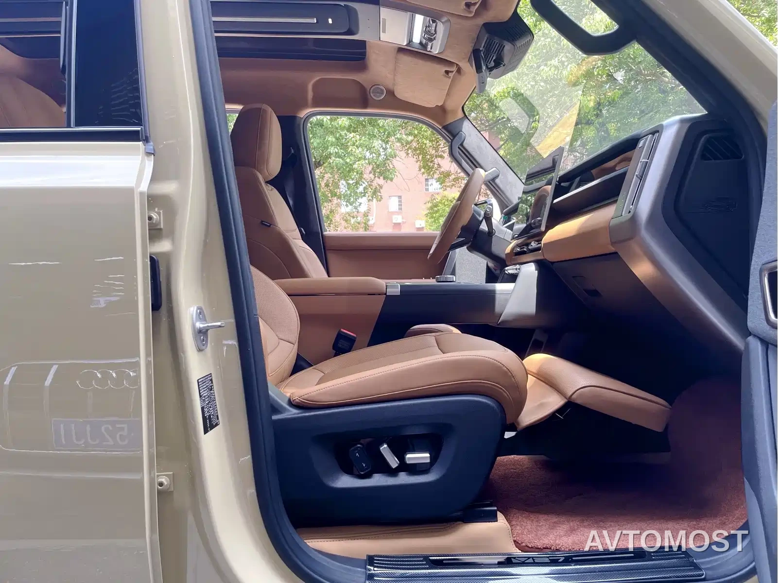iCAR V27 2026 200KM AWD Falcon 500 — фото 15