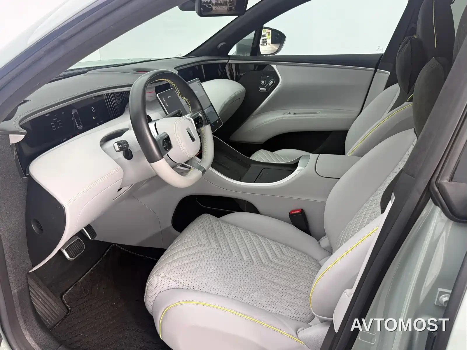 Avatr 11 2023 Long Range Single Motor 5-Seater — фото 8