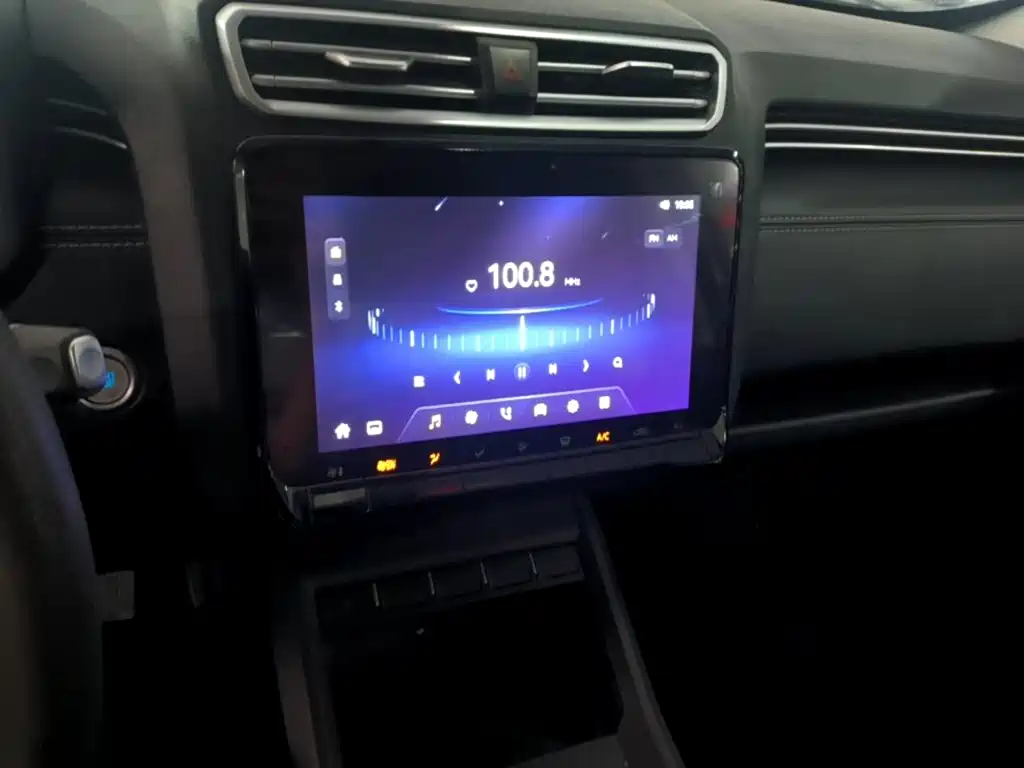 Jiangling Dadao 2023 All-rounder 2.3T Diesel Manual 2WD Long Wheelbase Comfort Edition — фото 13