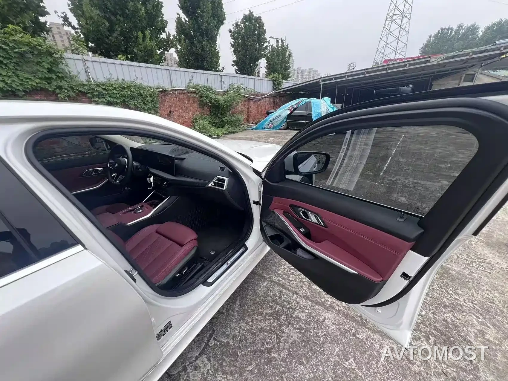 BMW 3 Series 2025 325Li M Sport Package — фото 6