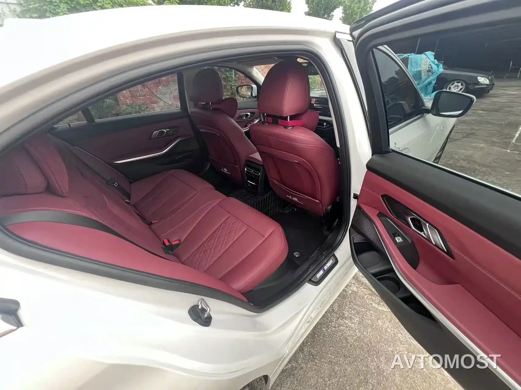 BMW 3 Series 2025 325Li M Sport Package — фото 7
