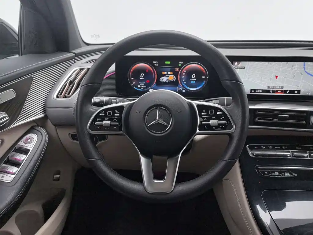 Mercedes-Benz EQC 2021 EQC 400 4MATIC — фото 11