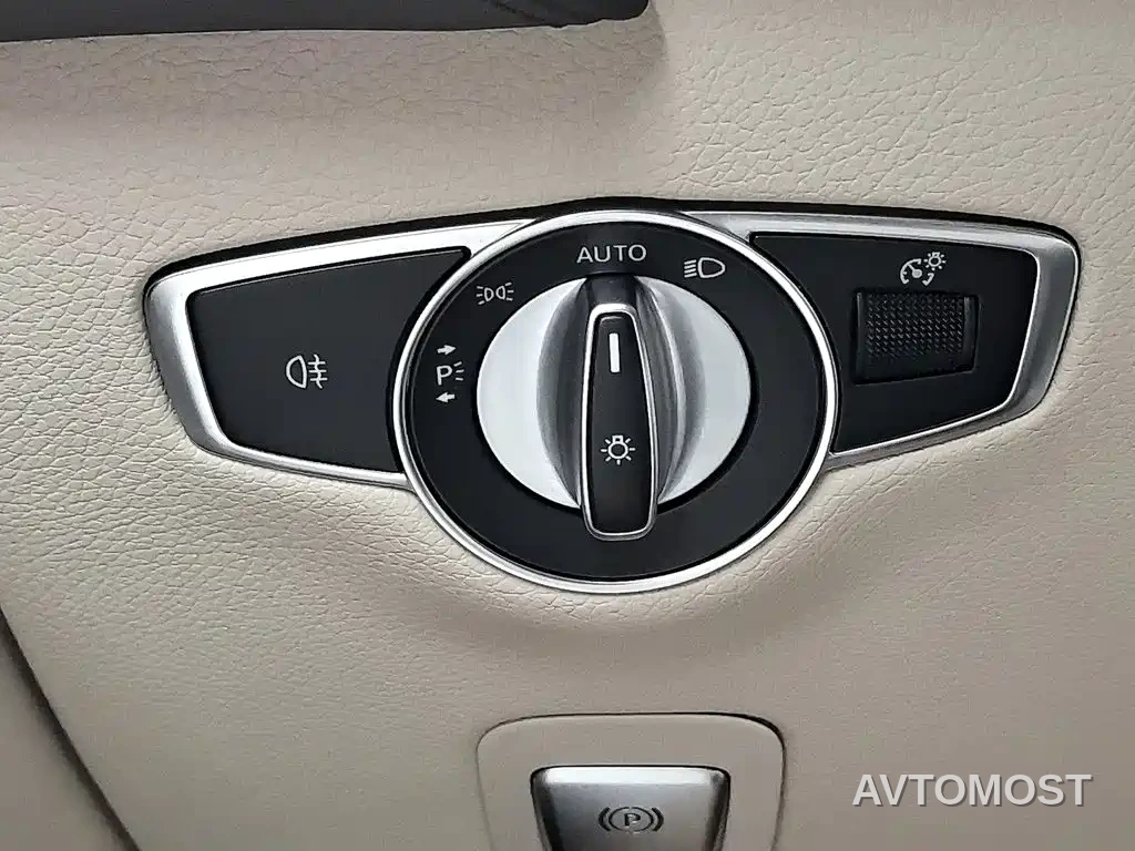 Mercedes-Benz EQC 2021 EQC 400 4MATIC — фото 21