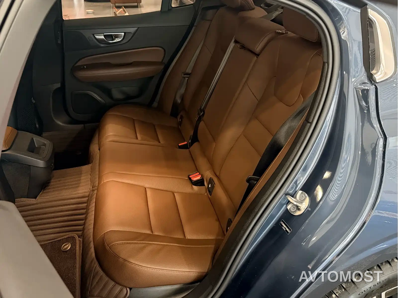 Volvo S60 2026 B4 Smart Luxury Edition — фото 7