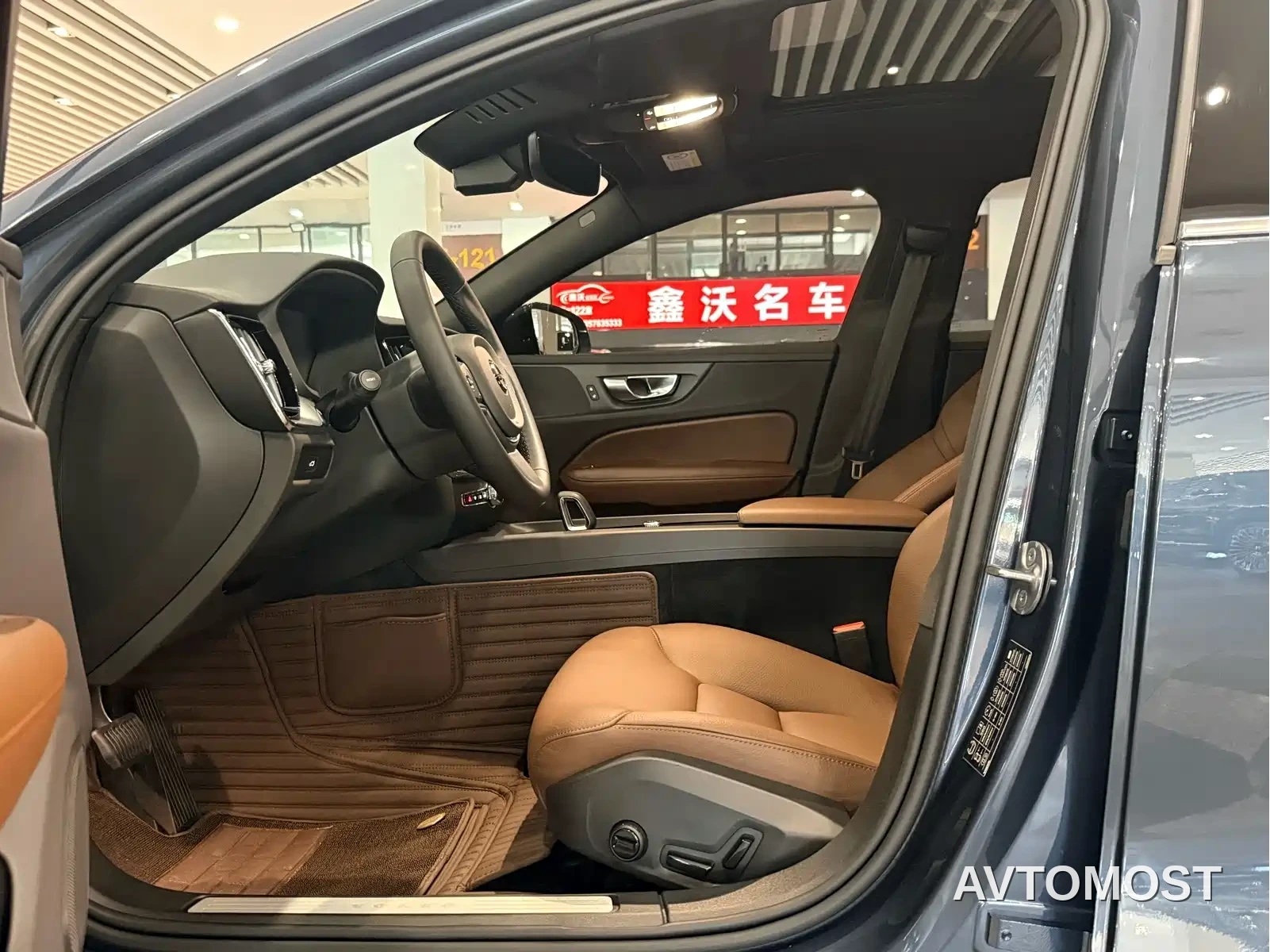 Volvo S60 2026 B4 Smart Luxury Edition — фото 9