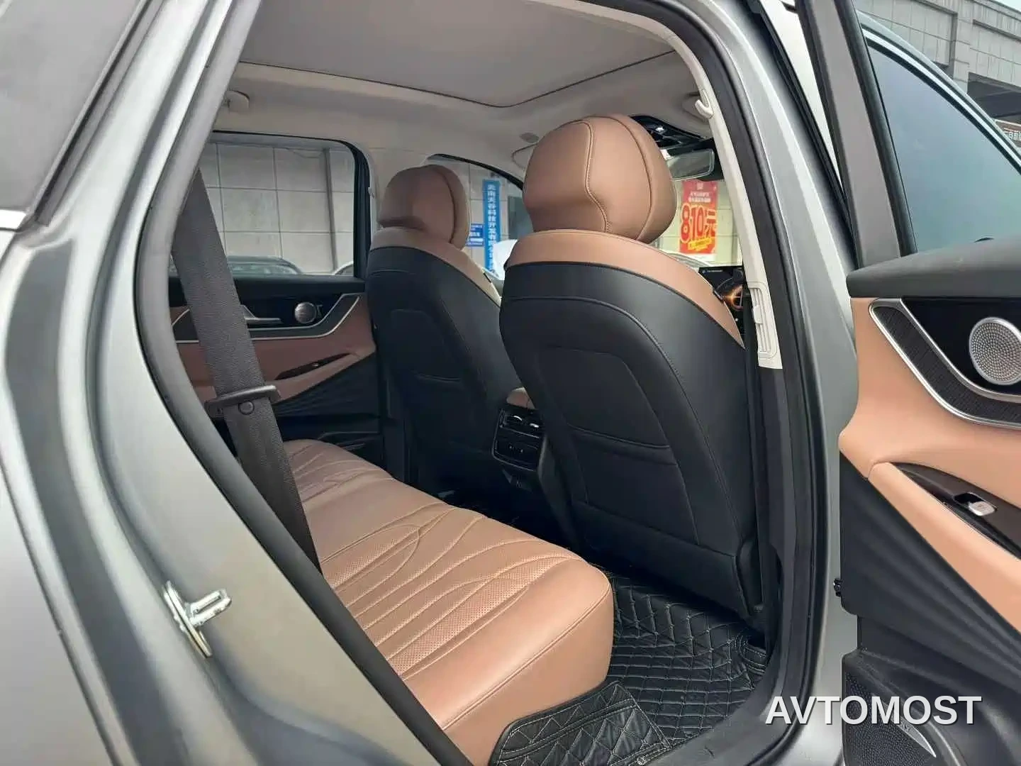 Chery Tiggo 8L 2024 2.0T 2WD Premium 5-seater — фото 4