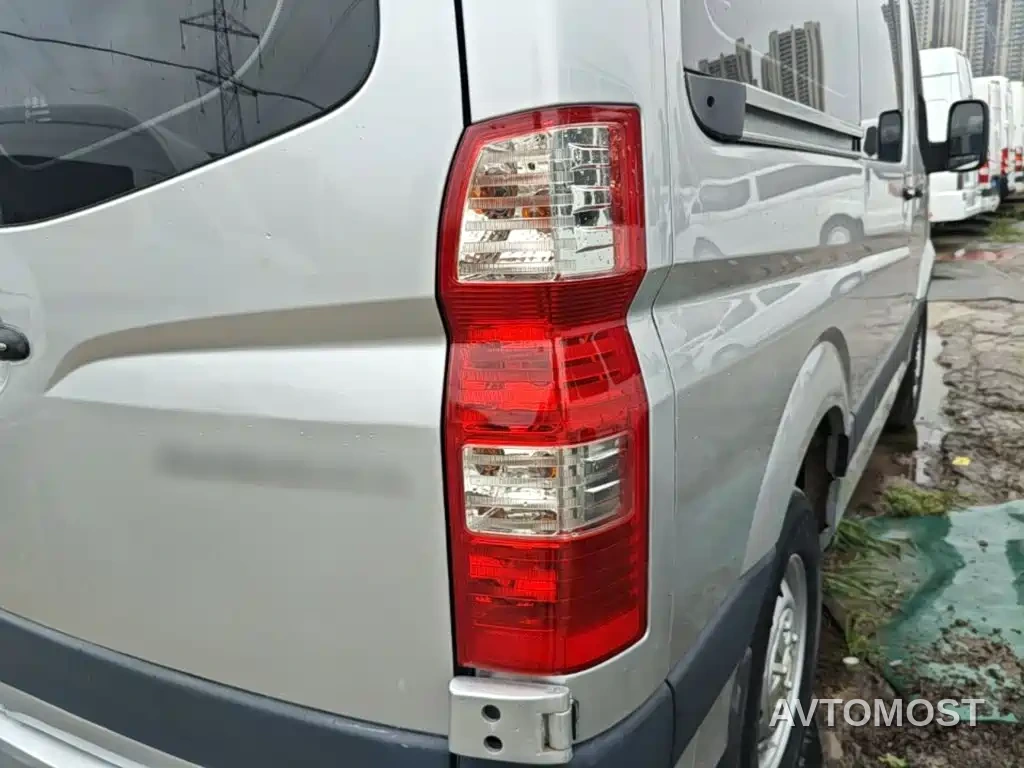 Foton Tuyano 2021 2.0T Manual Tongtu Short Wheelbase Medium Roof 5/6-Seater 4F20TC3 — фото 8