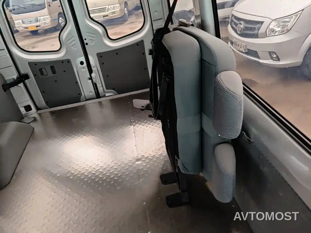 Foton Tuyano 2021 2.0T Manual Tongtu Short Wheelbase Medium Roof 5/6-Seater 4F20TC3 — фото 17