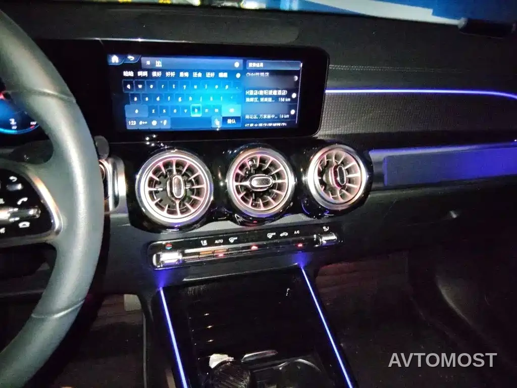 Mercedes-Benz GLB 2023 GLB 220 Dynamic — фото 6