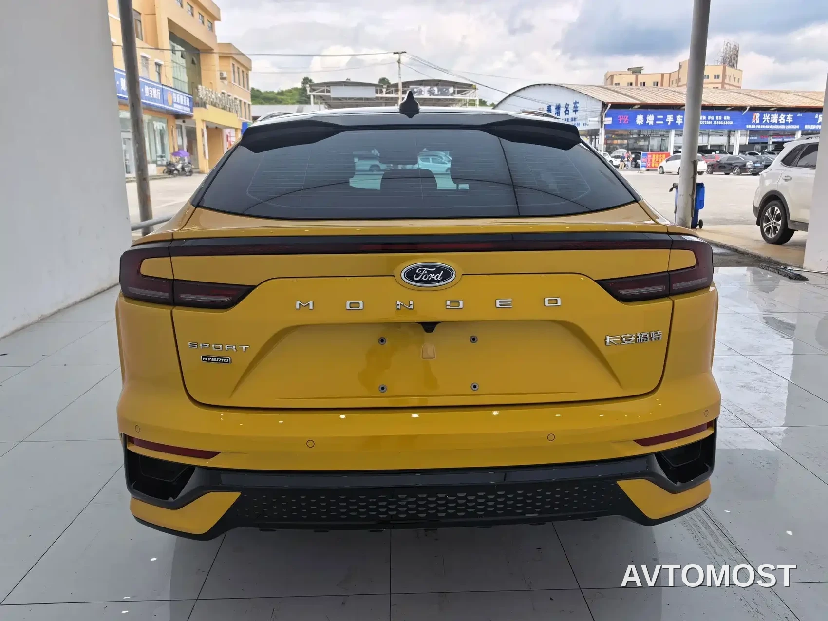 Ford Mondeo 2024 2.0T E-Hybrid Sport ST-Line — фото 5