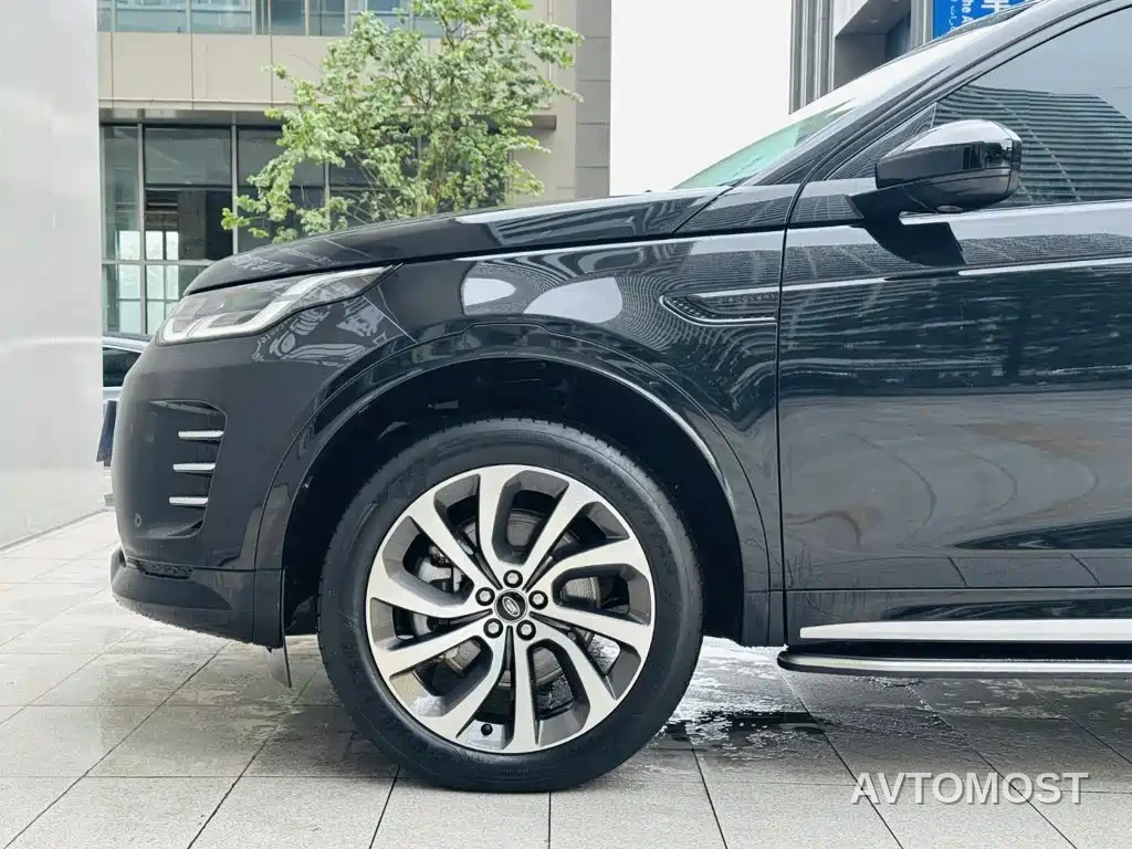 Land Rover Discovery Sport 2024 Performance Technology Edition — фото 17