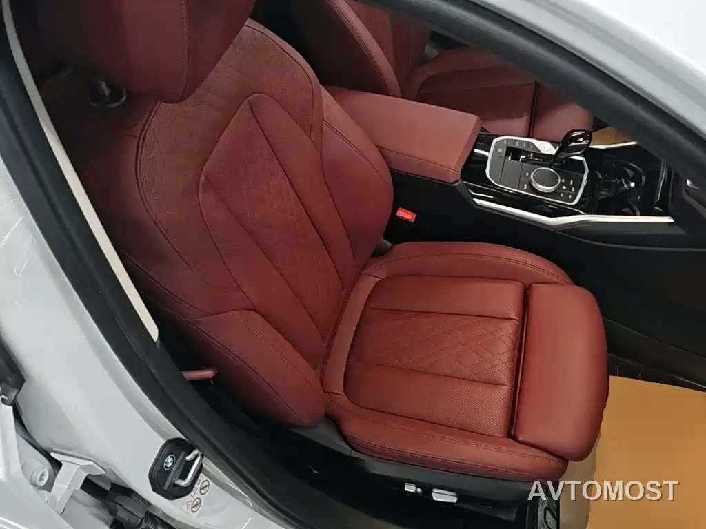 BMW 3 Series 2022 Facelift 320Li M Sport Package — фото 25