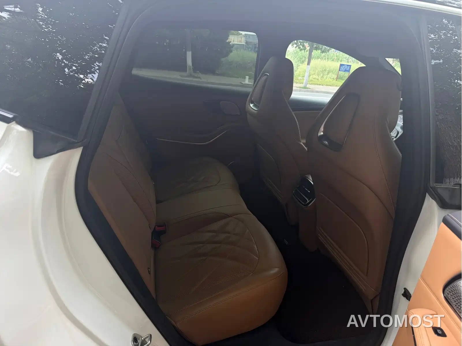 Roewe Feifan R7 2024 Advanced Pro Edition — фото 10