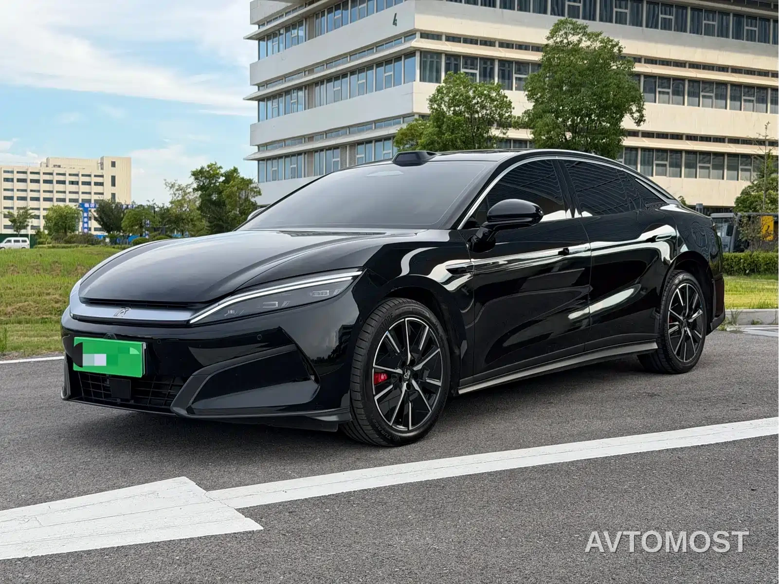 BYD Han L 2025 Model DM-i 200KM LiDAR Premium — фото 1