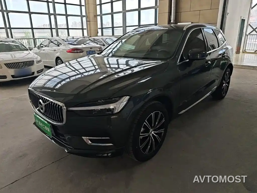Volvo XC60 2021 T5 AWD Inscription — фото 2