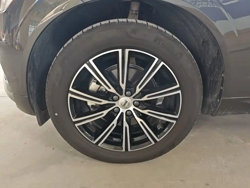 Volvo XC60 2021 T5 AWD Inscription — фото 23