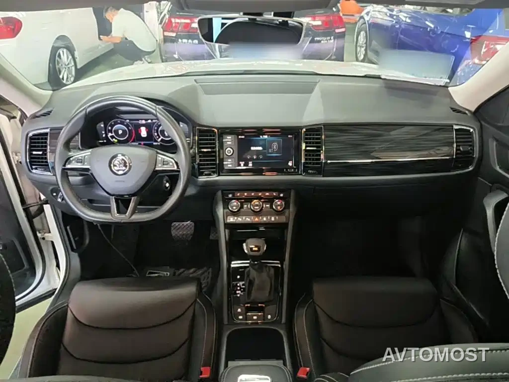 Škoda Kodiaq 2019 Facelift TSI330 5-Seater 2WD Luxury Premium Edition China VI — фото 10