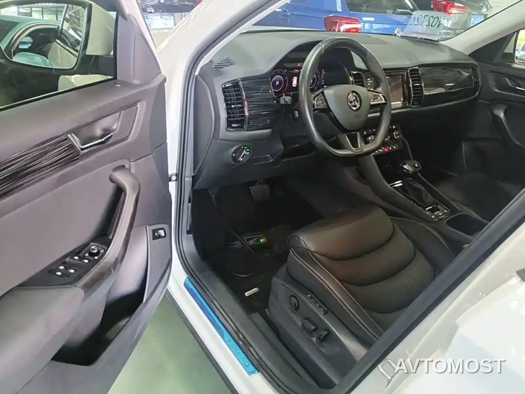 Škoda Kodiaq 2019 Facelift TSI330 5-Seater 2WD Luxury Premium Edition China VI — фото 16