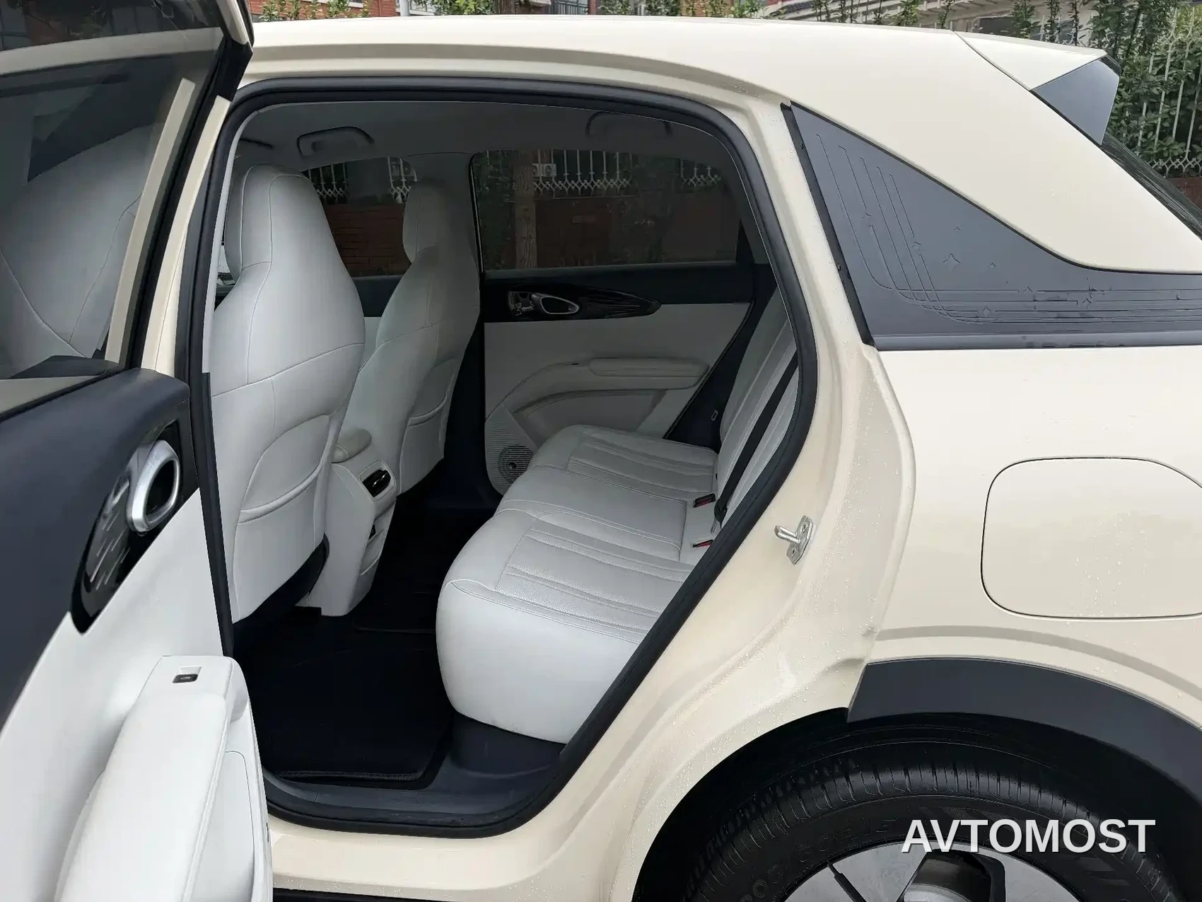 Geely Galaxy Starry Wish 2025 310km Dream Edition — фото 11