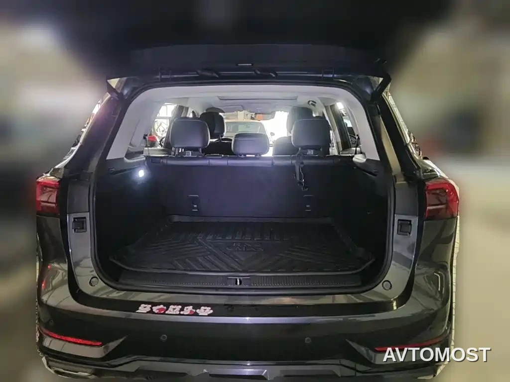 Roewe RX5 eMAX 2022 1.5T PHEV Fearless Honor Edition — фото 5