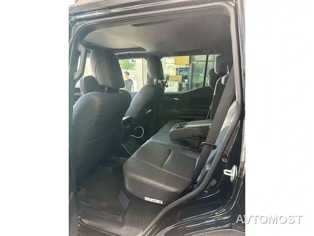 Toyota Prado 2024 2.4T All-Terrain TX Edition 5-Seater — фото 4