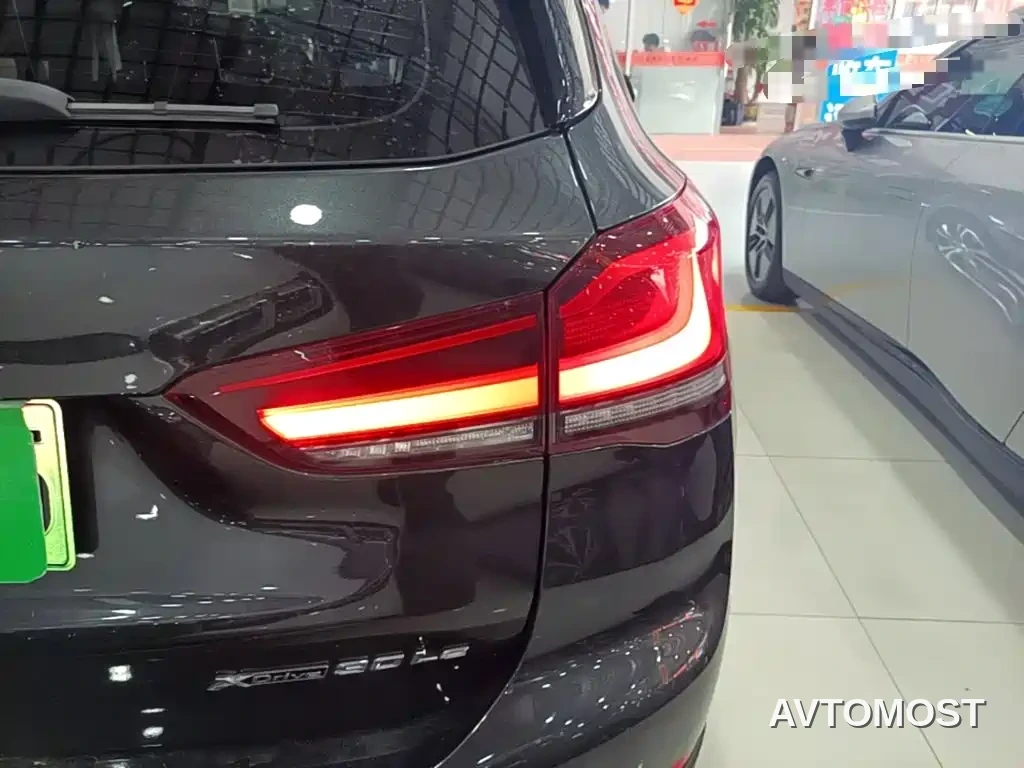 BMW X1 New Energy 2020 xDrive30Le Premium Edition — фото 8