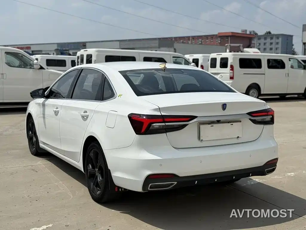 Roewe i6 MAX EV 2020 Model 1.5T PHEV Cool Edition — фото 4