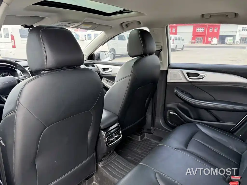 Roewe i6 MAX EV 2020 Model 1.5T PHEV Cool Edition — фото 10