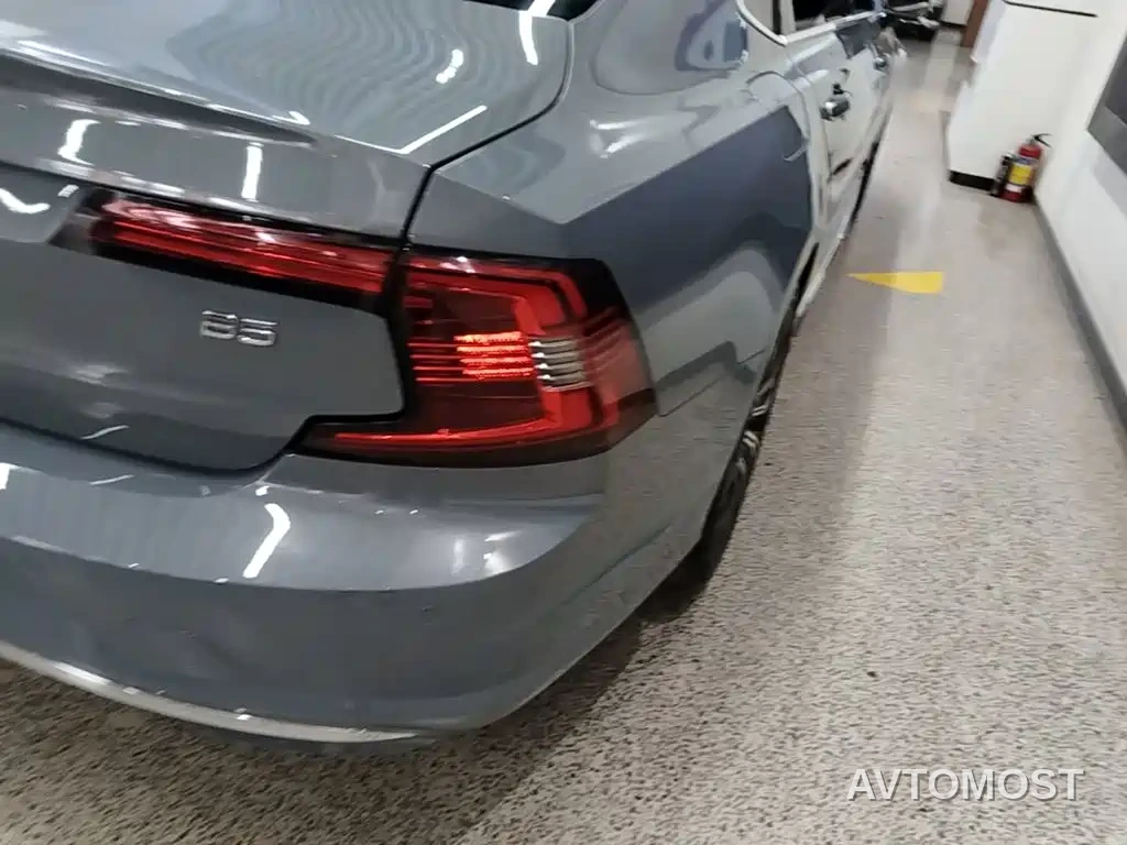 Volvo S90 2023 B5 Intelligent Vision Luxury Edition — фото 8