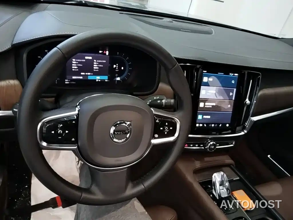 Volvo S90 2023 B5 Intelligent Vision Luxury Edition — фото 10