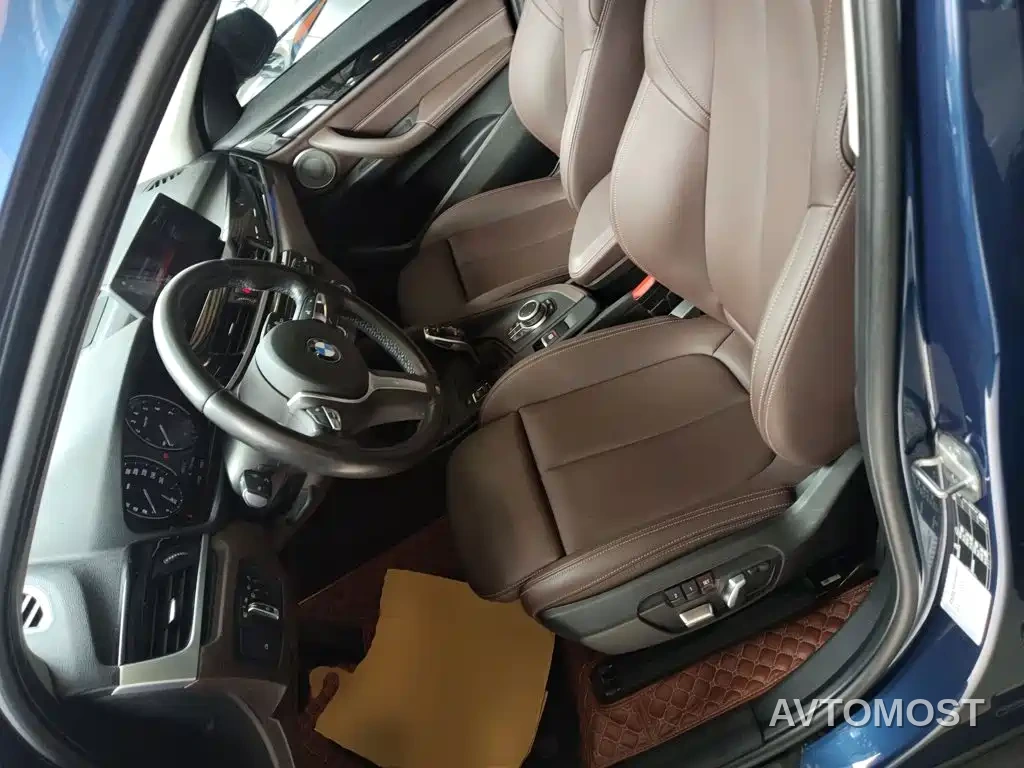 BMW X1 2021 Facelift sDrive25Li Leading — фото 5