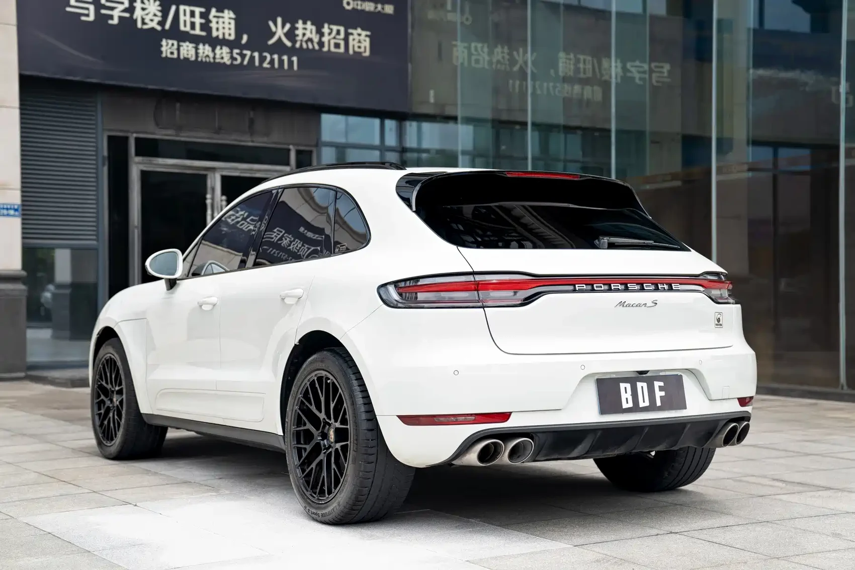Porsche Macan 2022 Macan S 2.9T — фото 7