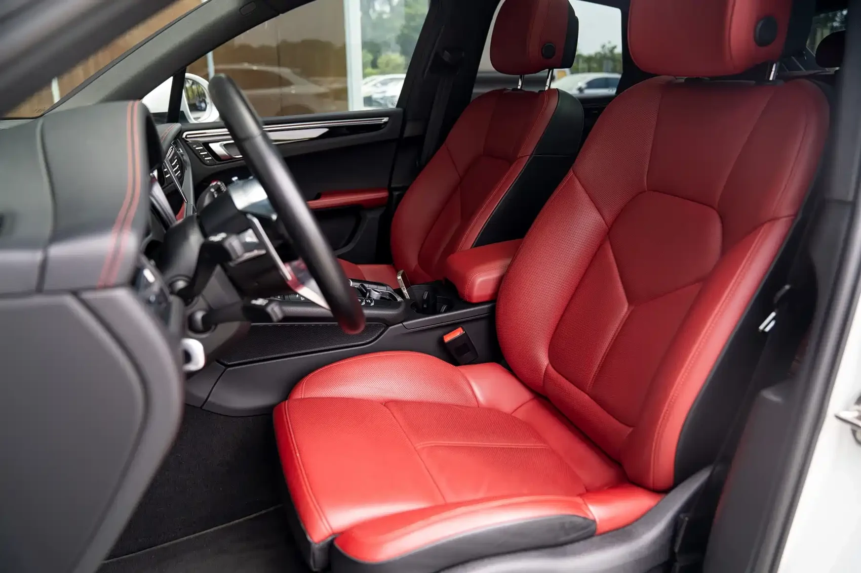 Porsche Macan 2022 Macan S 2.9T — фото 15