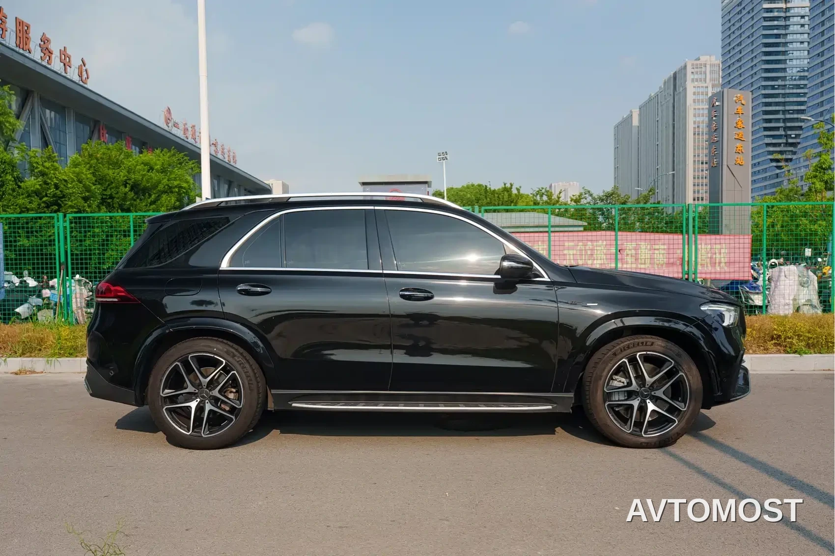Mercedes-Benz GLE AMG 2020 AMG GLE 53 4MATIC+ — фото 4