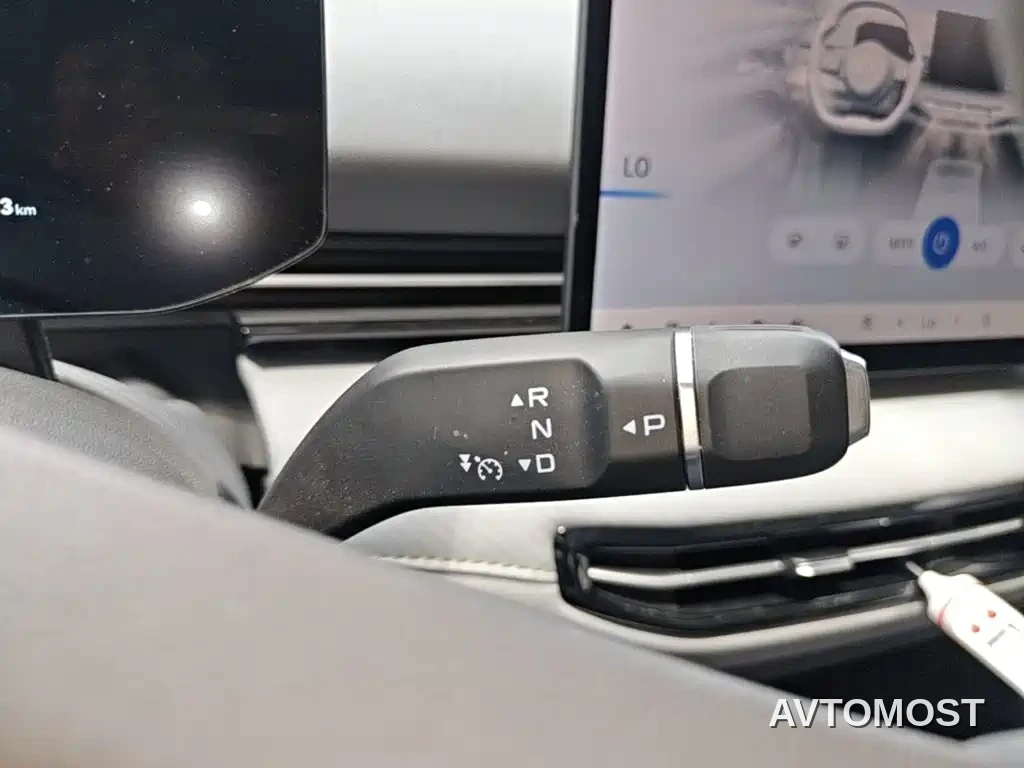Besturn Yueyi 03 2025 Model 565km Comfort Edition — фото 12