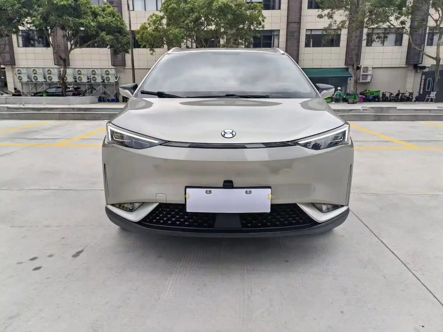 Hycan Z03 2022 510km Trend Edition 135kW 63.98kWh — фото 2