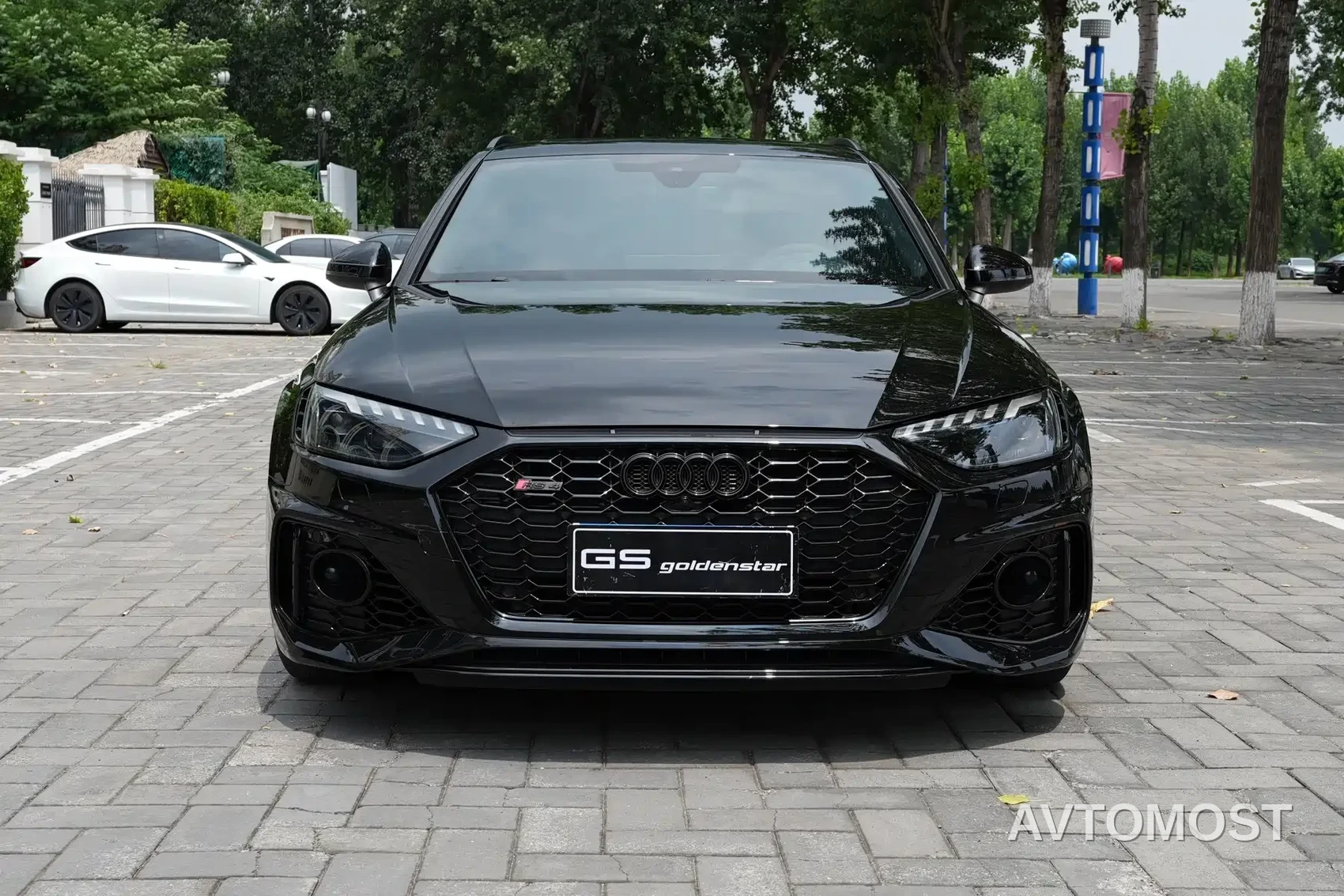Audi RS 4 2024 RS4 Avant Ignition Edition — фото 2